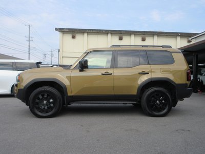 2024 Toyota LAND CRUISER 250 photo 10