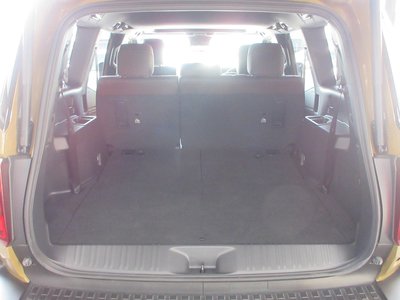 صورة مصغرة 59 لـ 2024 Toyota LAND CRUISER 250