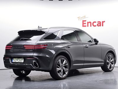 صورة 4 لـ 2021 Genesis GV70