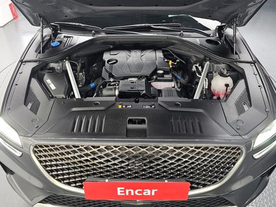 صورة 7 لـ 2021 Genesis GV70