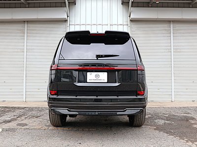 2025 Lexus GX photo 6