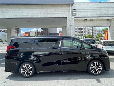 2021 Toyota ALPHARD — фото 4