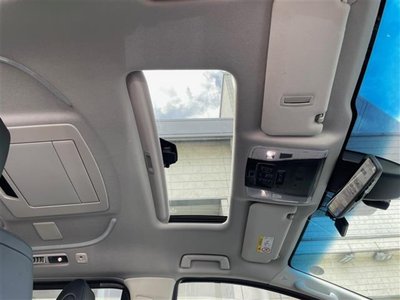 2021 Toyota ALPHARD — фото 8