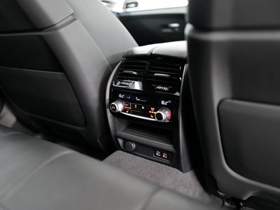2022 BMW M5 COMPETITION — миниатюра 13