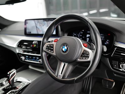 2022 BMW M5 COMPETITION — фото 6