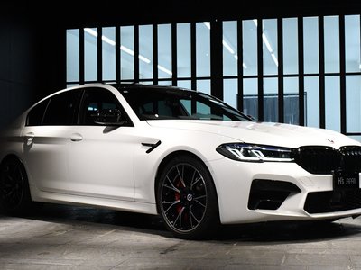 2022 BMW M5 COMPETITION — миниатюра 48