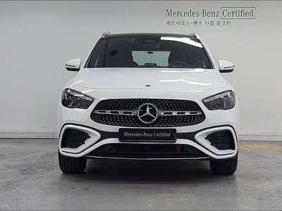 MERCEDES-BENZ GLA - 2