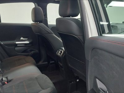 MERCEDES-BENZ GLA - 10