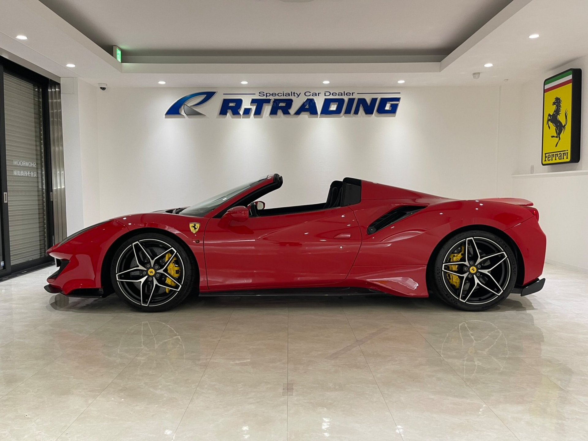 FERRARI 488 PISTA SPIDER - View 1