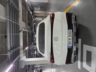 MERCEDES-BENZ GLC - 3