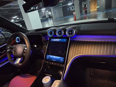 MERCEDES-BENZ GLC - 7