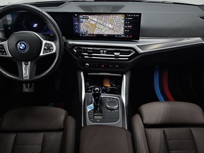 2022 BMW I4 — фото 5