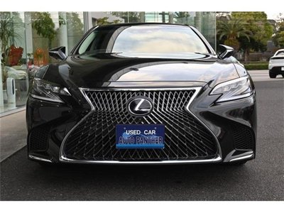LEXUS LS - 10