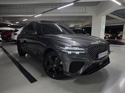 2021 Genesis GV70 — миниатюра 19