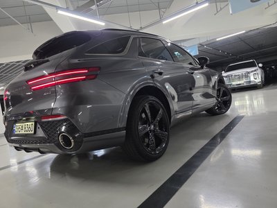 2021 Genesis GV70 — миниатюра 20