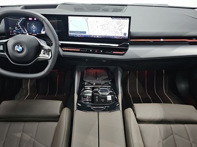 صورة 5 لـ 2024 BMW 5 SERIES
