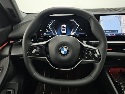 صورة مصغرة 19 لـ 2024 BMW 5 SERIES