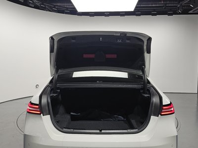 صورة مصغرة 29 لـ 2024 BMW 5 SERIES