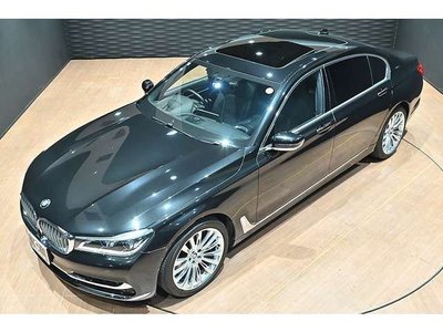 BMW 7 SERIES - 10