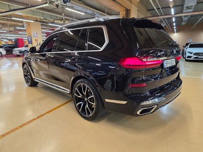 BMW X7 - 4