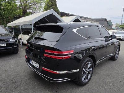 GENESIS GV80 - 3