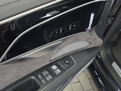 صورة مصغرة 30 لـ 2021 AUDI A8