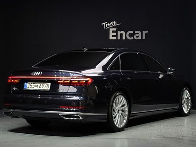 صورة 4 لـ 2021 AUDI A8