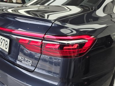 صورة 10 لـ 2021 AUDI A8