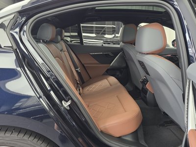 2026 BMW 5 SERIES — миниатюра 17