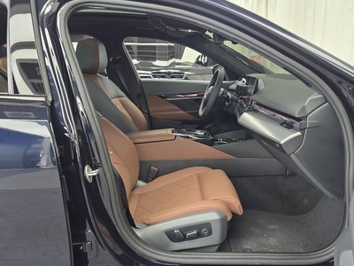 2026 BMW 5 SERIES — миниатюра 16