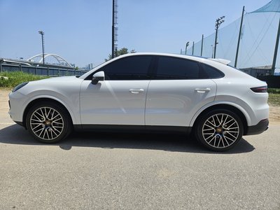 2022 Porsche CAYENNE 照片 7
