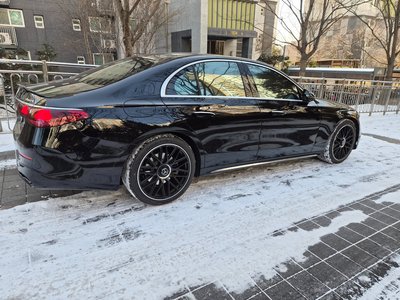 MERCEDES-BENZ E-CLASS - 4