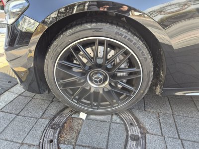 MERCEDES-BENZ E-CLASS - 10