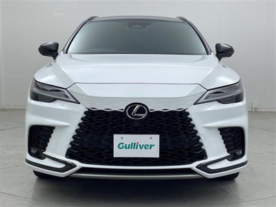 صورة مصغرة 35 لـ 2023 Lexus RX