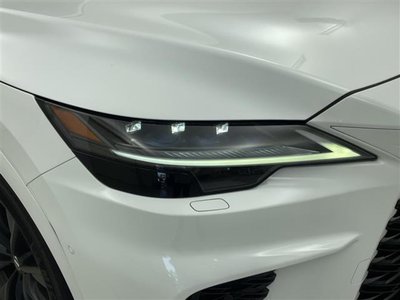 صورة مصغرة 41 لـ 2023 Lexus RX