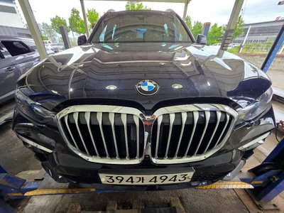 2020 BMW X7 photo 1