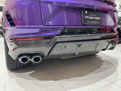 LAMBORGHINI URUS - 10