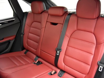 2024 Porsche MACAN — миниатюра 13