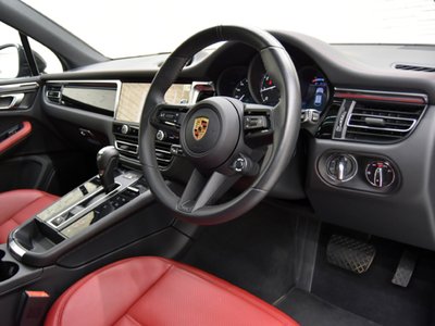 2024 Porsche MACAN — миниатюра 11