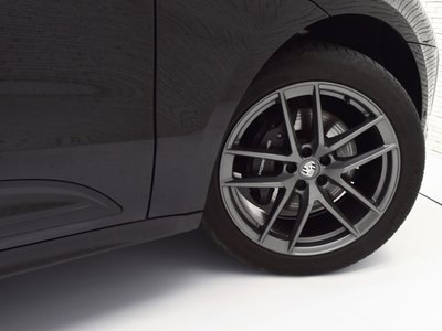 2024 Porsche MACAN — миниатюра 20