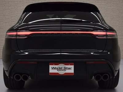 2024 Porsche MACAN photo 6