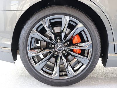 صورة مصغرة 63 لـ 2022 Lexus LS