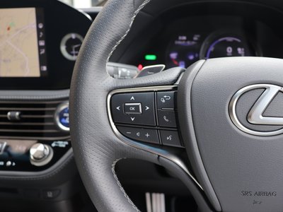 صورة مصغرة 20 لـ 2022 Lexus LS