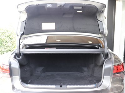 صورة 6 لـ 2022 Lexus LS