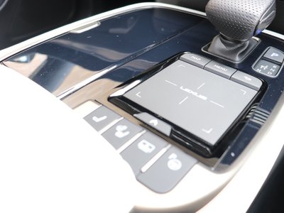 صورة مصغرة 17 لـ 2022 Lexus LS