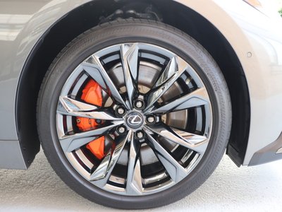 صورة مصغرة 64 لـ 2022 Lexus LS