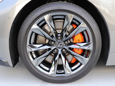 صورة مصغرة 61 لـ 2022 Lexus LS