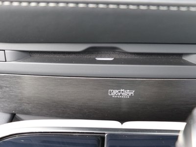 صورة مصغرة 16 لـ 2022 Lexus LS