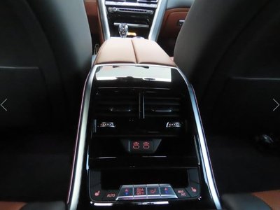 2024 BMW 8 SERIES 照片 5