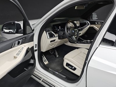 صورة 10 لـ 2023 BMW X7
